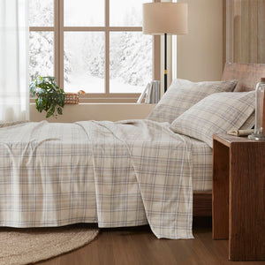 English Elm 4 Pieces Cal King 100% Cotton Flannel Sheet Set, Cozy Andrews Print For Warmth And Comfort B035P381350