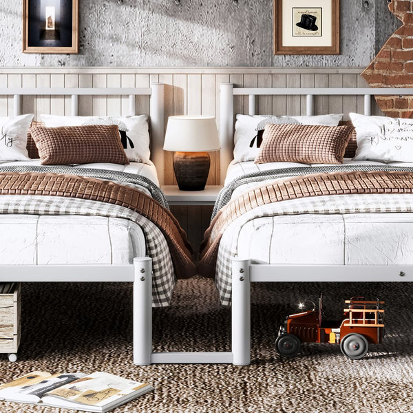 English Elm Twin Triple Bunk Bed Metal L-shaped Frame Sleeps Three Kids White Finish White W1580S00616