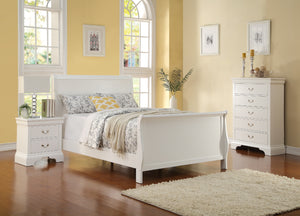 English Elm Modern French Inspired Full Sleigh Bed White Finish Curved Panels Elegant Bedroom Frame B011S01138