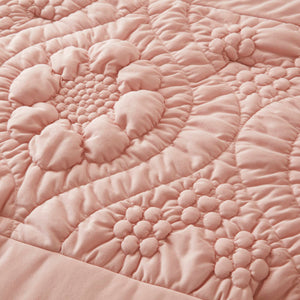 English Elm 2-Piece Twin Comforter Set with Soft Poly Jersey Face and Plush Poly Fill for Cozy Bedrooms Pink 13.78 L x 17.72 W x 6.69 H B035P408217