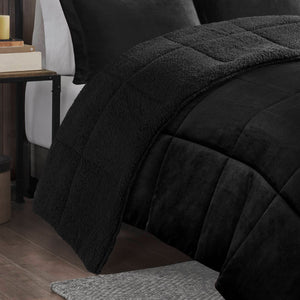 English Elm 4-piece King Sherpa Reverse Comforter Set with Hypoallergenic Fill for Bold Bedrooms B035P408272