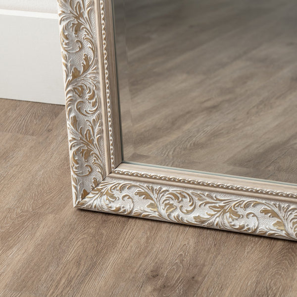 Crestview Collection Pierson 6 Wall Decor - Stunning Crestview Design For A Stylish Home - Elegant China Accent Piece   Cvtmr1913