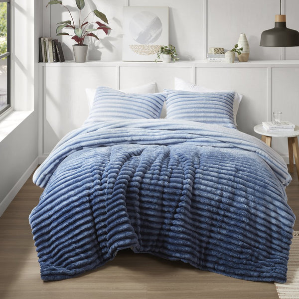 JLA Home Intelligent Design - Fluffy Plush Ribbed Comforter Set with 300gsm Loft, Oeko‑Tex Certified, Ready‑to‑Use Cozy Layering Blue Ombre AM10-0384