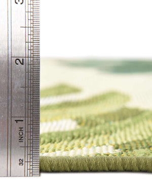 Unique Loom Outdoor Botanical Longwood Machine Made Botanical Rug Green, Olive/Ivory/Light Green 5' 4" x 6' 1"