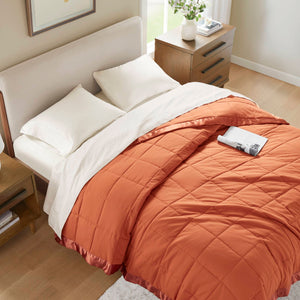 English Elm 1 Lightweight Down Alternative Twin Blanket with Satin Trim, Microfiber Cover, 13oz Filling, Quilted Orange 14.96 L x 6.5 W x 6.5 H B035P319517