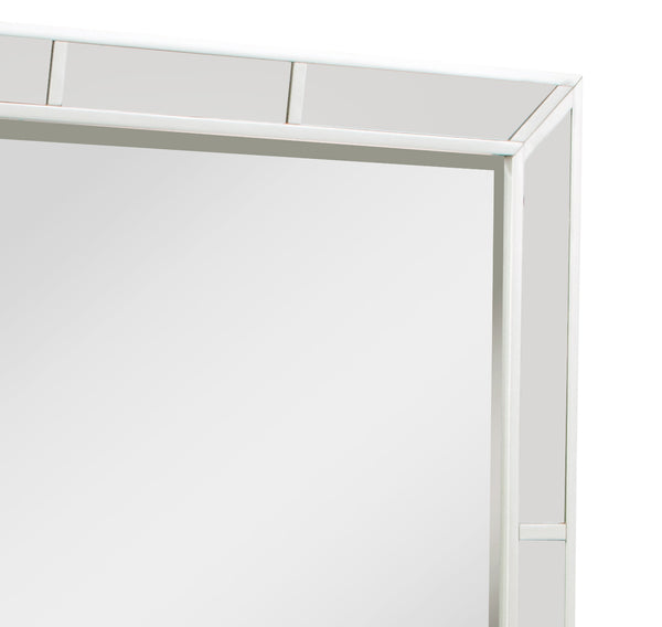 English Elm Elegant Silver Champagne Wall Mirror Wide Horizontal Frame for Living Room Decor B078108442