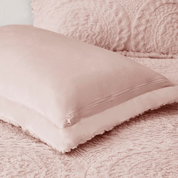English Elm Twin Arya Embroidered Medallion Faux Fur Ultra Plush Comforter Mini Set - Luxurious Soft Bedding, Machine Washable Blush 19.29 L x 10.83 W x 10.83 H B03597036