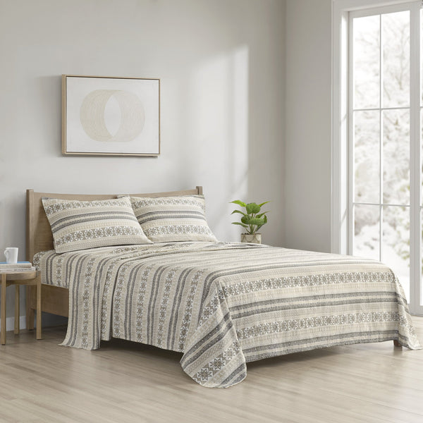 English Elm Printed Cotton Flannel Sheet Set Queen - Ultra-Soft Brushed Fabric, Deep Pocket Fitted, Cozy Warmth Multi 11.81 L x 9.84 W x 7.09 H B035P294207