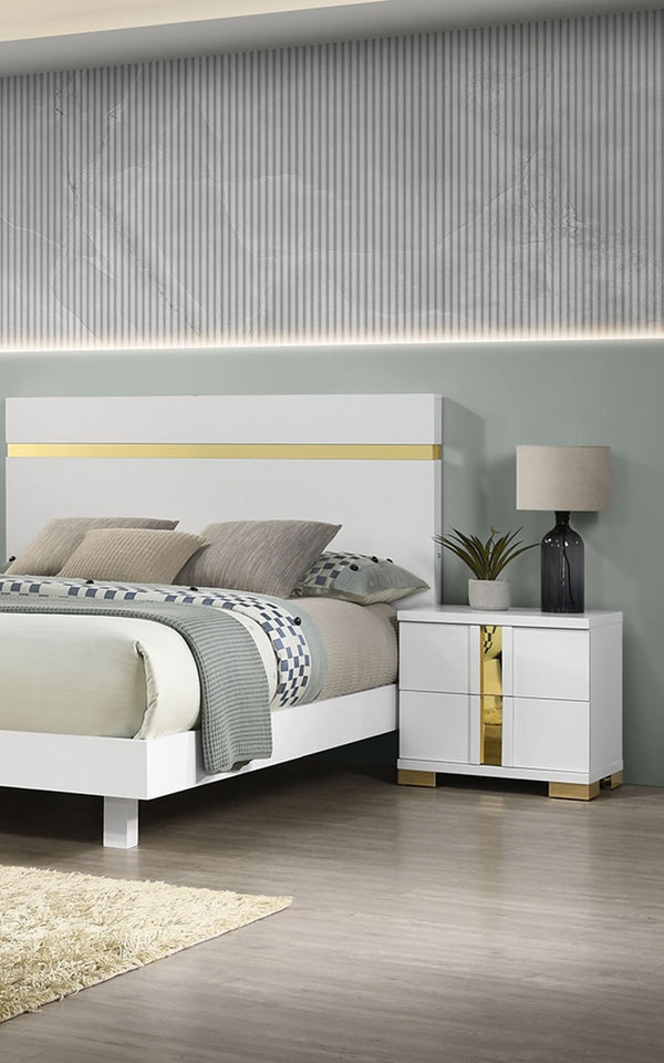 English Elm Modern 3Pc Full Size Bedroom Set With Led & Dust-Proof Nightstands – Chic White Furniture Design B2741S00181