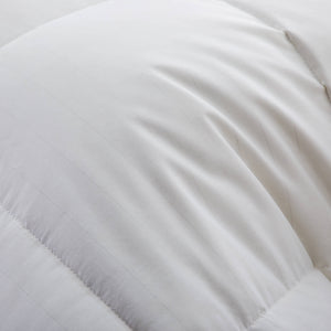 English Elm Dr. Oz EngineeredDown Comforter Twin/Twin XL White – All-Season Breathable Cotton, SilverScience Threads, Duvet-Tie Option B350P326222