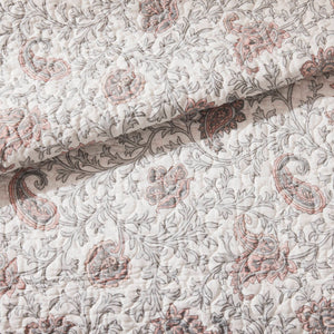 English Elm 6 Madison Park Dawn Cotton Percale Reversible Quilt Set with Paisley Pintuck Lace Trim King/Cal King Blush 17.72 L x 22.83 W x 7.09 H B035129025