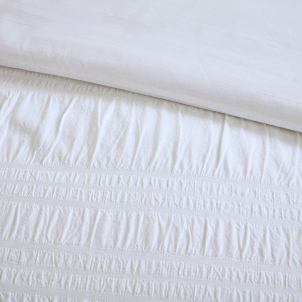 English Elm King/Cal King 4-Piece Cotton Seersucker Duvet Set - Lightweight Textured White Stripe, Machine Washable Elegance B035129171