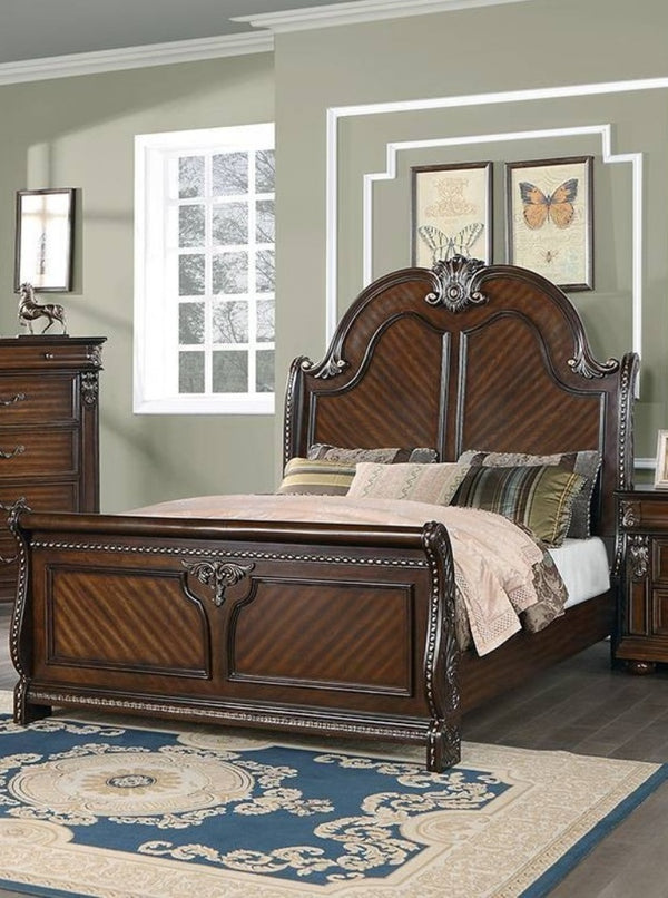 English Elm Traditional Queen Bed Solid Wood Frame with Panel Headboard Warm Brown Bedroom Piece B011S02130