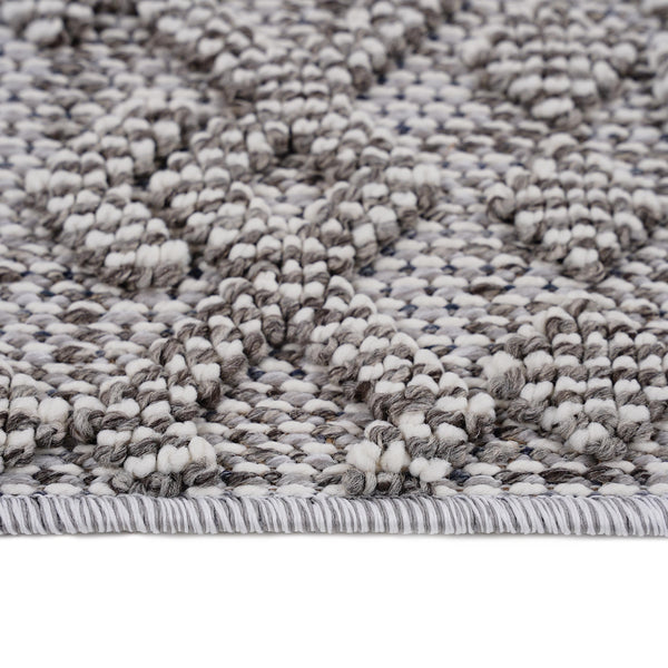 English Elm Loom Indoor/Outdoor Area Rug 2X8 - Durable White Traditional Design For Homes & Patios, Easy Care B335P289620