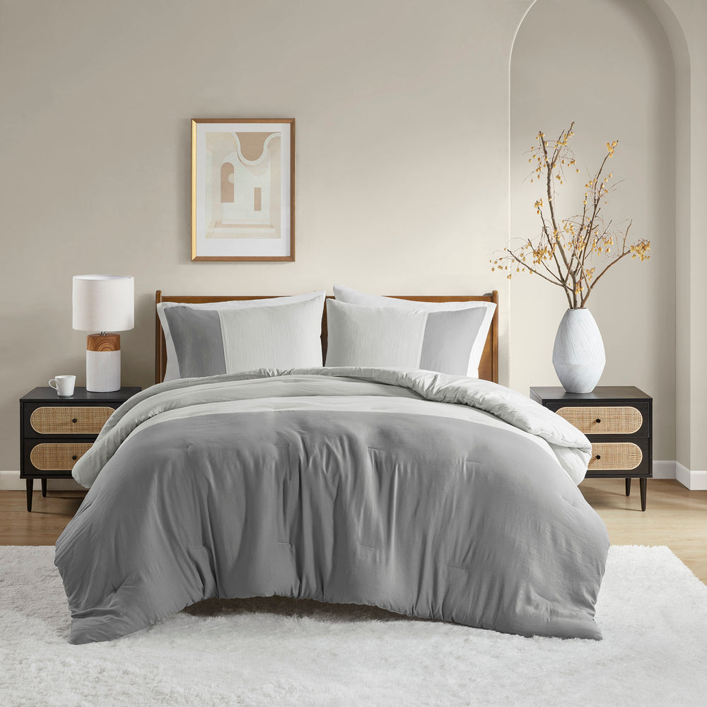 JLA Home Comfort Spaces - Soft Washed Color Block Comforter Set with Silky Pre-Washed Finish, Oeko-Tex Certified Midweight Warmth Grey AM10-0179