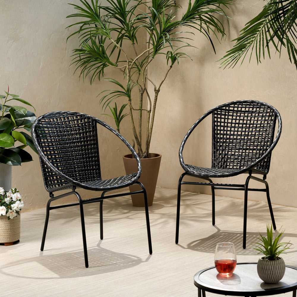 English Elm Java Outdoor Lounge Chair Resort Style Patio Accent Seat for Deck and Garden 66628.00BLK