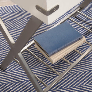 English Elm Side Table - Modern White Finish With Sturdy Metal Frame, Ideal For Small Spaces & Stylish Storage B356P367985-GIGA