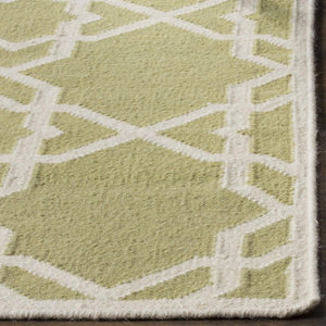 Safavieh Dhurries 548 Hand Woven Flat Weave  Rug Olive / Ivory DHU548A-3