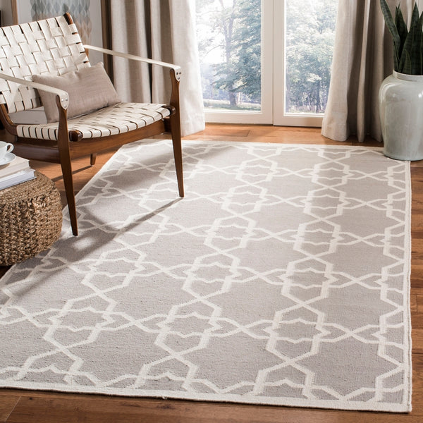 Safavieh Dhurries 548 Hand Woven Flat Weave  Rug Grey / Ivory DHU548G-26