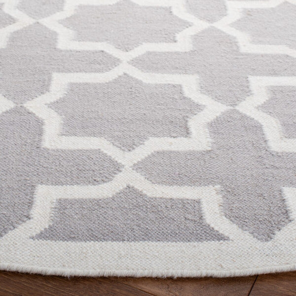 Safavieh Dhurries 549 Hand Woven Flat Weave  Rug Grey / Ivory DHU549G-26