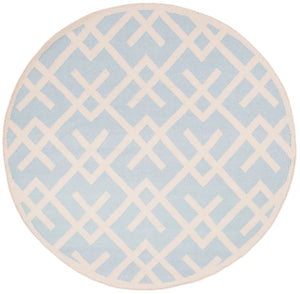 Safavieh Dhurries 552 Hand Woven Flat Weave  Rug Light Blue / Ivory DHU552B-3