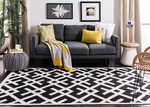 Safavieh Dhurries 552 Hand Woven Flat Weave  Rug Black / Ivory DHU552L-26