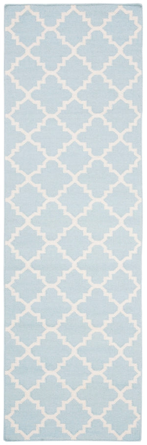 Safavieh Dhurries 554 Hand Woven Flat Weave  Rug Light Blue / Ivory DHU554B-26