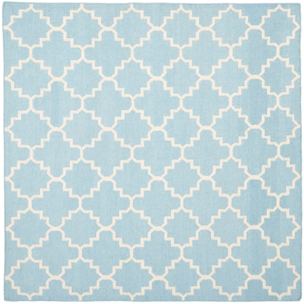 Safavieh Dhurries 554 Hand Woven Flat Weave  Rug Light Blue / Ivory DHU554B-26