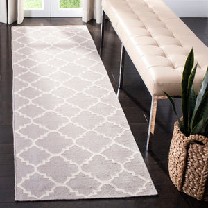 Safavieh Dhurries 554 Hand Woven Flat Weave  Rug Grey / Ivory DHU554G-26
