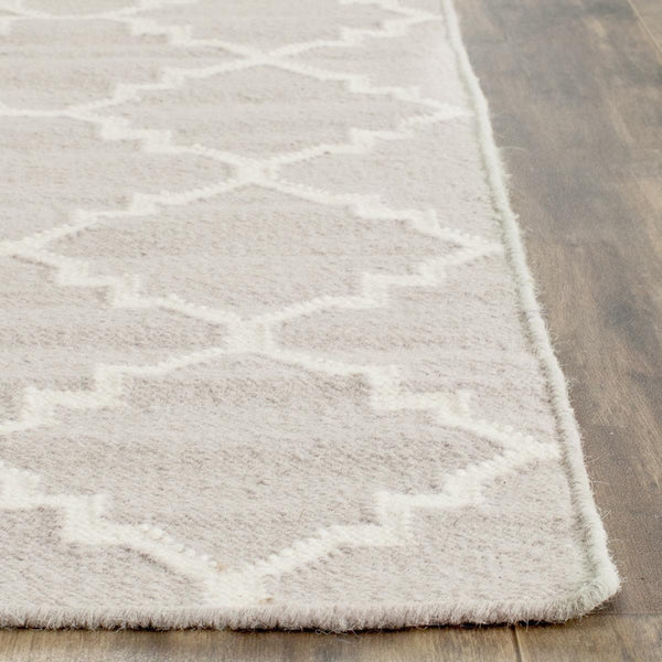 Safavieh Dhurries 554 Hand Woven Flat Weave  Rug Grey / Ivory DHU554G-26