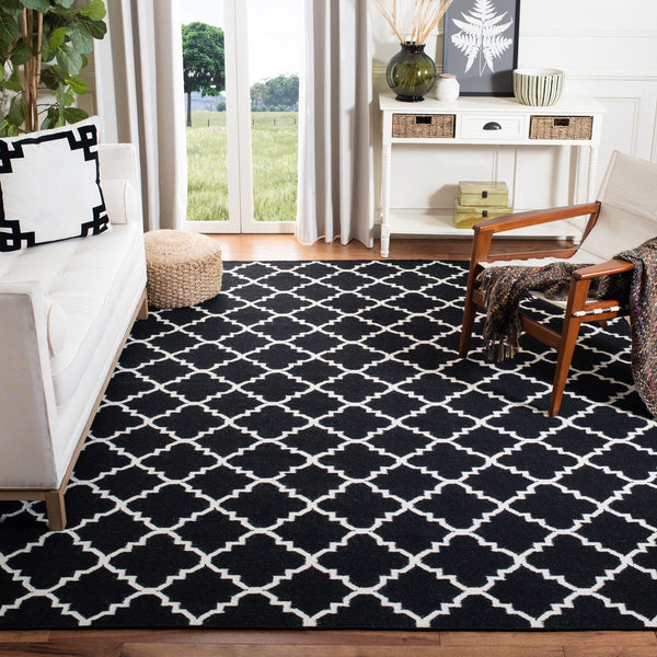 Safavieh Dhurries 554 Hand Woven Flat Weave  Rug Black / Ivory DHU554L-26