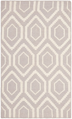 Safavieh Dhurries 556 Hand Woven Flat Weave  Rug Grey / Ivory DHU556G-26