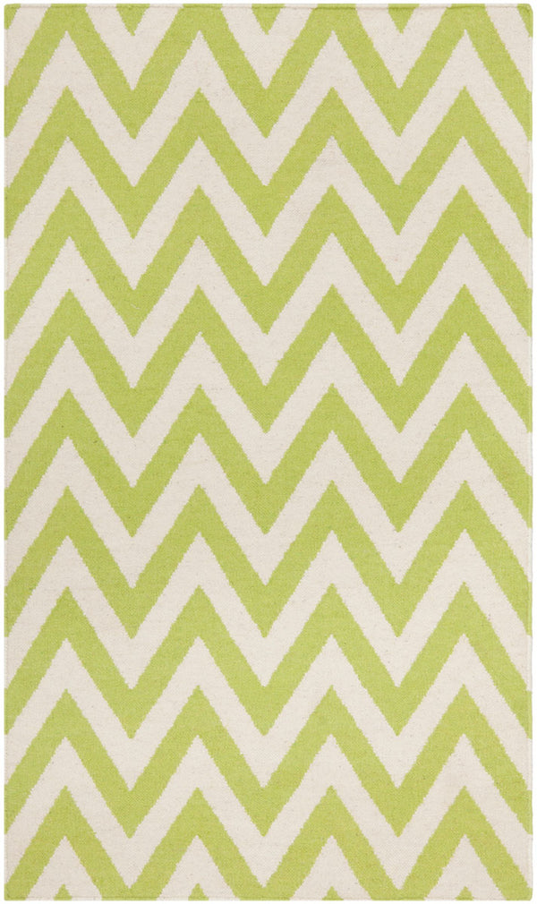 Safavieh Dhurries 557 Hand Woven Flat Weave  Rug Green / Ivory DHU557A-26