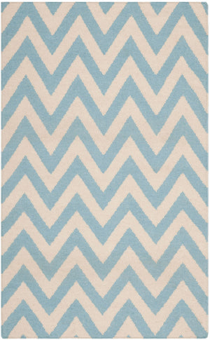Safavieh Dhurries 557 Hand Woven Flat Weave  Rug Blue / Ivory DHU557B-26