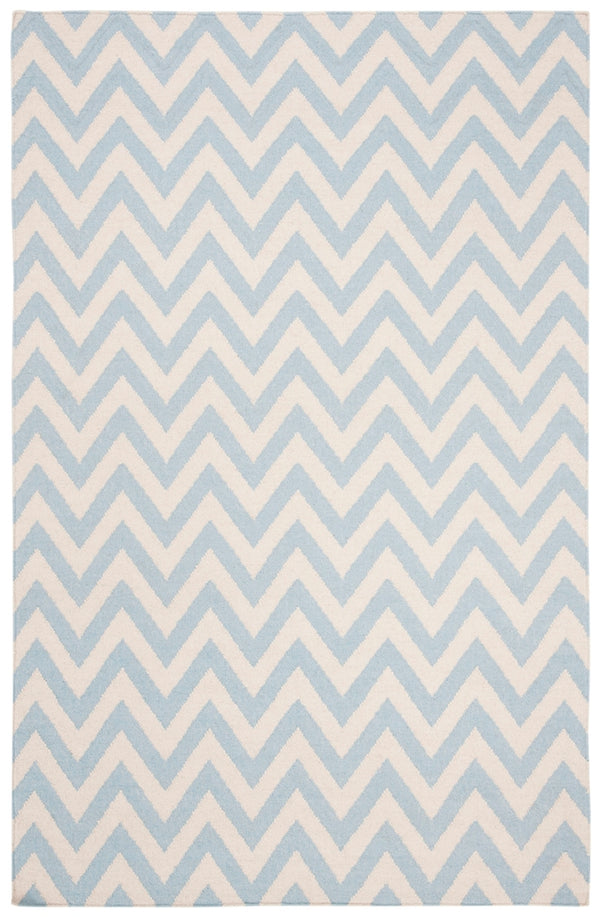 Safavieh Dhurries 557 Hand Woven Flat Weave  Rug Blue / Ivory DHU557B-26