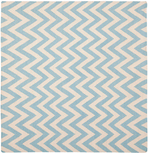 Safavieh Dhurries 557 Hand Woven Flat Weave  Rug Blue / Ivory DHU557B-26
