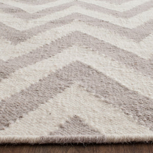 Safavieh Dhurries 557 Hand Woven Flat Weave  Rug Grey / Ivory DHU557C-26