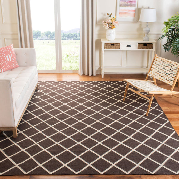 Safavieh Dhurries 565 Hand Woven Flat Weave  Rug Brown / Ivory DHU565C-3