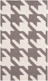 Safavieh Dhurries 569 Hand Woven Flat Weave  Rug Grey / Ivory DHU569A-26