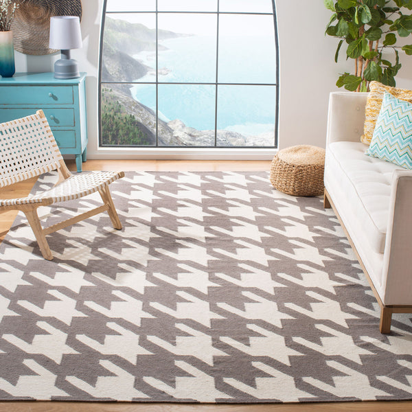 Safavieh Dhurries 569 Hand Woven Flat Weave  Rug Grey / Ivory DHU569A-26