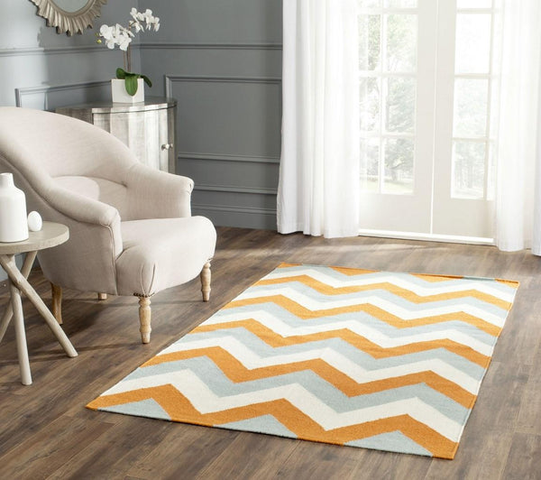 Safavieh Dhurries 640 Hand Woven Flat Weave  Rug Terracotta / Blue DHU640C-3