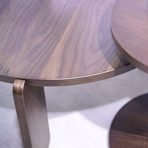 English Elm 32.68 Inch Black Oak Veneer Nesting Round Coffee Table Set for Modern Living Rooms W2899P435700