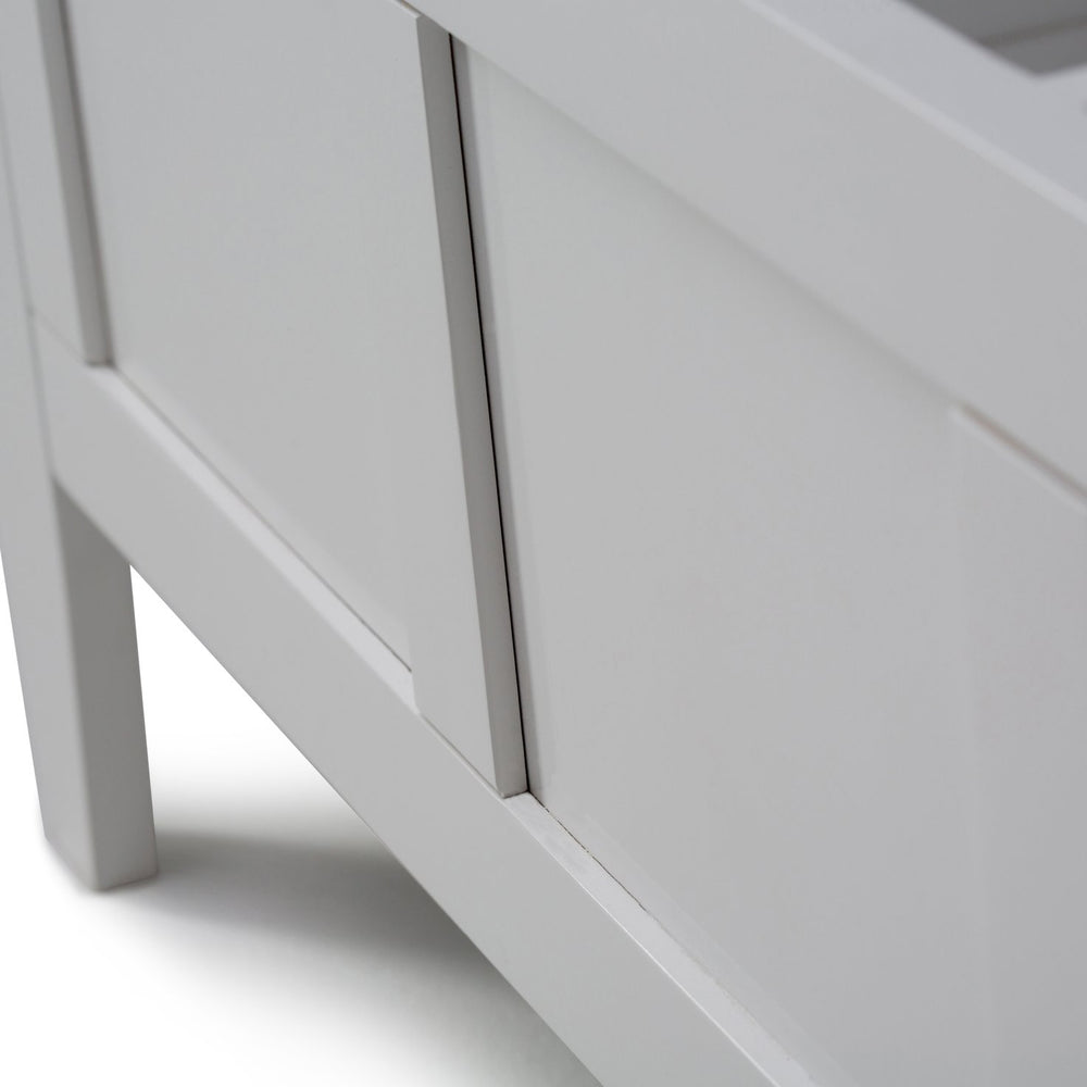 English Elm Brooklyn Entryway Storage Bench - Stylish Solid Pine Seating With Ample Storage For Modern Homes B136P158123