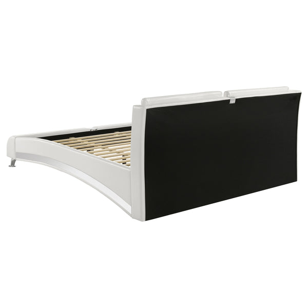 English Elm Caledonia White Upholstered King Sleigh Bed with Curved Headboard, Slatted Ventilation & Plush Comfort B062S00674