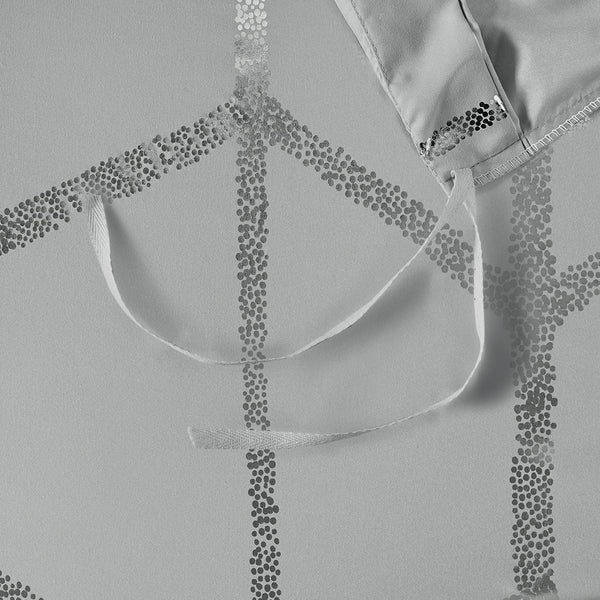 JLA Home Intelligent Design - Metallic geometric printed duvet cover set with antimicrobial microfiber, button closure & decorative pillows Grey/Silver ID12-1395