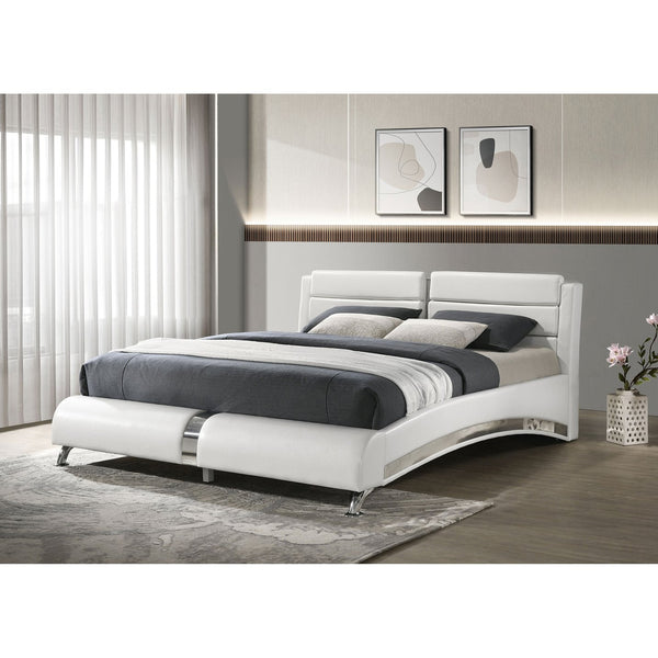 English Elm Caledonia White Upholstered King Sleigh Bed with Curved Headboard, Slatted Ventilation & Plush Comfort B062S00674