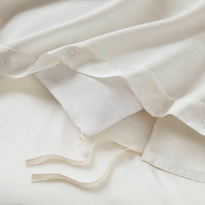 English Elm 8 Queen Jacquard Oversized Duvet Comforter Set with Euro Shams, Decorative Pillows, Plush Polyester fills Multicolor 22.83 L x 18.9 W x 16.14 H B035P319229