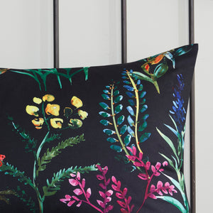 English Elm 5 Piece Tasha Comforter Set Full/Queen with Botanical Floral Print, Hypoallergenic Plush Filling, Antimicrobial Protection Black 13.39 L x 18.5 W x 10.63 H B035128907