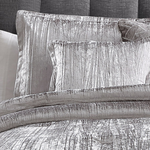 English Elm Turin Silver Crinkle Velvet 7PC Queen Bedding Set — Luxe Textured Polyester, 2 Shams, 3 Pillows & Skirt B340P342002