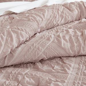 English Elm 5-Piece Sculpted Jacquard Comforter Set Full/Queen with Plush Polyester Fill, Elegant Texture Pink 12.99 L x 17.01 W x 6.5 H B035P408222